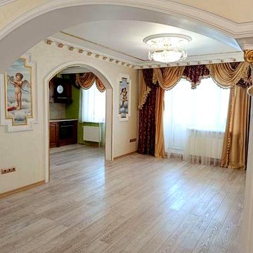 Продам власну 3 кімнатну квартиру в центрі Броварів, на б-р Незалежності  ТОРГ