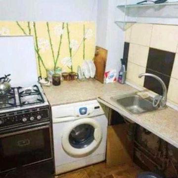 Продам 1 ком.квартиру на Баварии.
