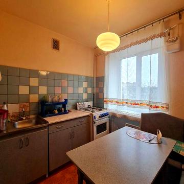 Продам 2-х кімнатну квартиру в Марганці.