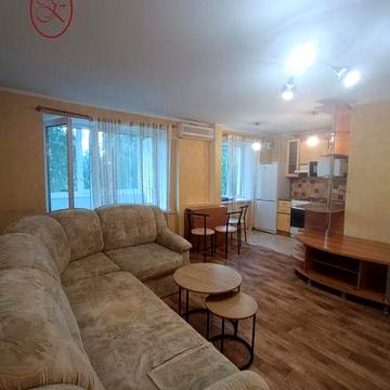 Здам 2 кімнатну квартиру в Центрі