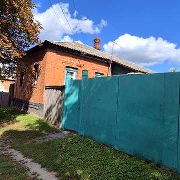Продаж будинку в центрі Лебедина.
