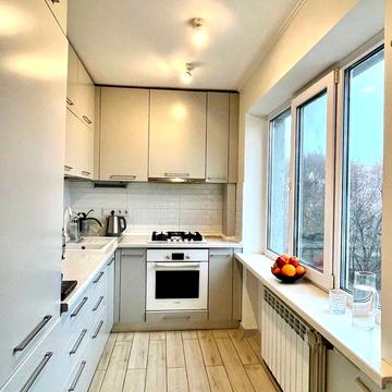 Продаж 3 кім квартири,Лаврська 4, Івана Мазепи, метро Арсенальна,Печерськ