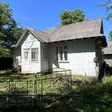 Продається житловий будинок в селі Слобода-Рівнянська