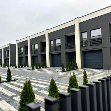 Таунхаус преміум класу: 3 спальні, гараж, сад, утеплення 20 см