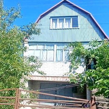 Продається будинок в  5 км від Житомира.