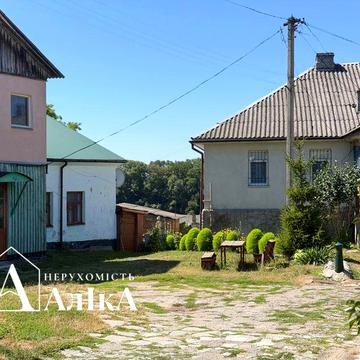 Продам 1-кімнатну квартиру в серці Старого міста