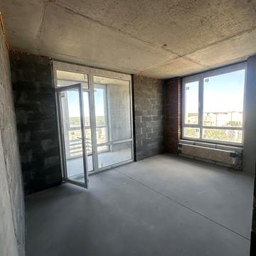 None 125000.0 USD