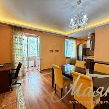 Без комісії/Оренда 3-кімнатної квартири 90 м² на Микільсько-Ботанічній, 2/Історичний Центр/2 спальні/Джакузі/Низький Поверх