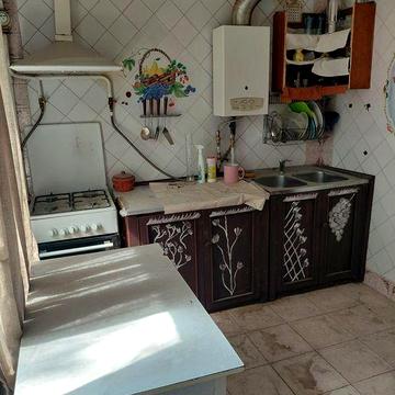 Продам 2-кімнатну квартиру