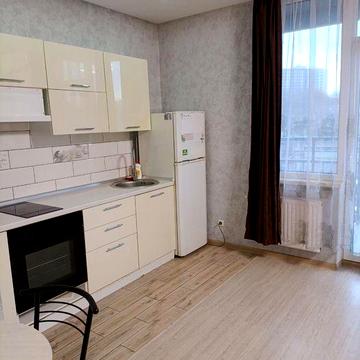 Аренда 1 Ком кв Жк Михайловский 3 эт Новострой  центр Молдованка