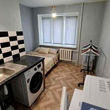 Продам 1 к гостинку, м. Индустриальная, ул. Библика 63