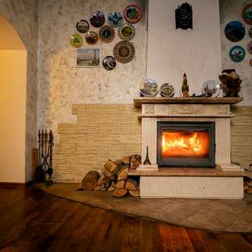 None 568700.0 USD
