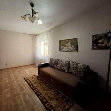 Продаж 1к Квартира Театральна вулиця