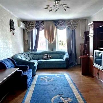 Двохкімнатна квартира в районі Караваєвих Дач. Метро «Шулявська».