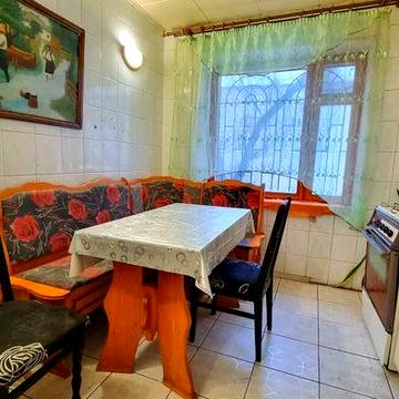 Оренда 3к.кв по вул. Дослідна станція