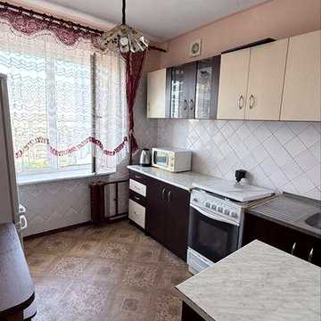 Продам 2-комнатную квартиру! Центр!