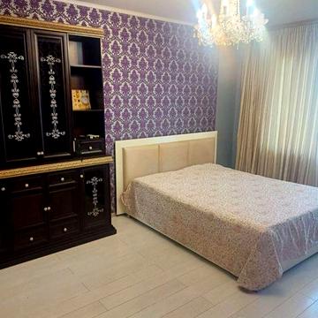 Продаю 1 к квартиру с ремонтом на Намыве