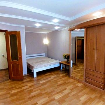 Оренда сучасної великої 1 к. кв.  Грушевського, 97/1