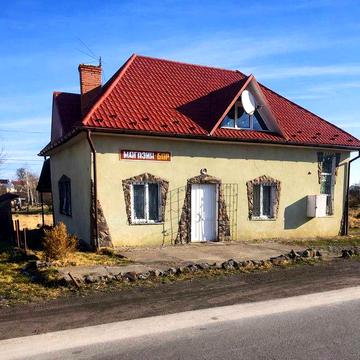 2-поверховий Будинок 180м2, з Магазином та Можливістю Проживання!