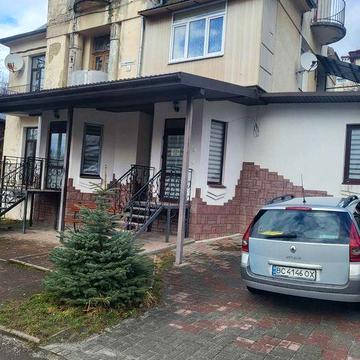 Продається готовий бізнес в центрі міста Трускавця ЖК наш дім