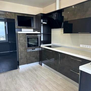 Продаж видової 1-кімнатної квартири 58 м #178; у ЖК «Михайлівський»