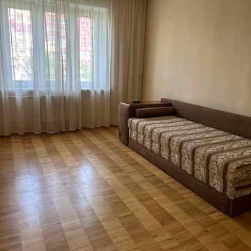 Оренда від ВЛАСНИКА 1-к кв. просп. Червоної Калини 2Б, Троєщина