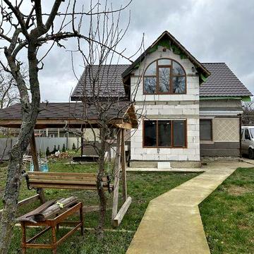 Продам будинок, в місті Хотин…