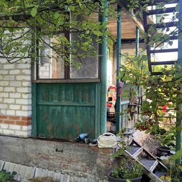 Продам компактну дачу р-н провулок  Кизиловий