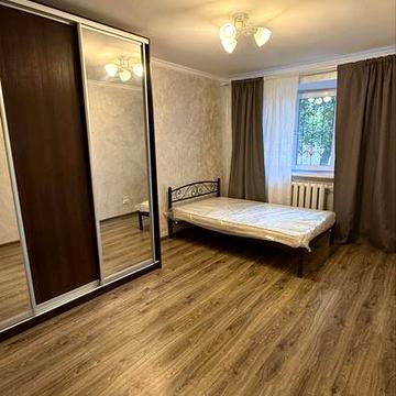Квартира двокімнатна ВІД ВЛАСНИКА