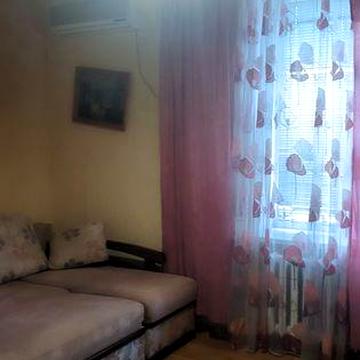 Продам 3-х кімнатну квартиру "сталінка" на ПГЗК (Югоці)