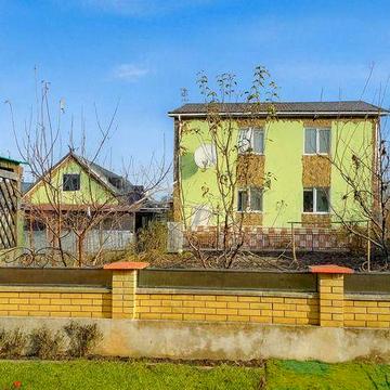 Терміново!! Можна під програми !!Продам будинок смт Ярмолинці