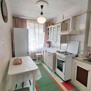 Здам 2к квартиру біля Макдональдс