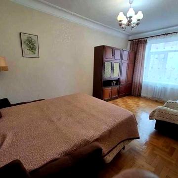Здається 2-кімнатна квартира на вул. Івана Мазепи,11А