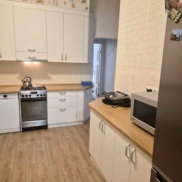 Продаж квартири 3 х кімнатна нерухомість