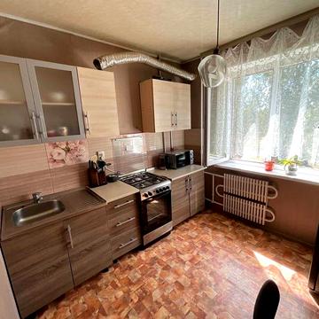 Продам 2х комнатную квартиру в Каменском левий берег