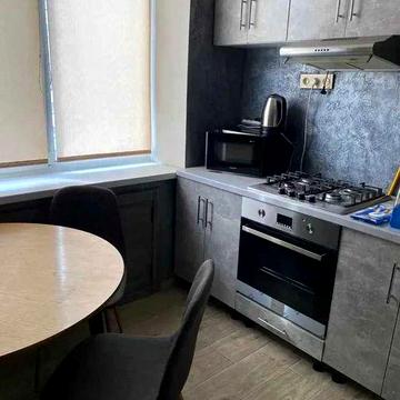 Оренда двокімнатної квартири, Проспект Мануйлівський,  5