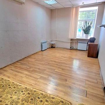 СДАМ 1кв. ост. 12 Апреля (с мебелью и техн) цена 7000 грн