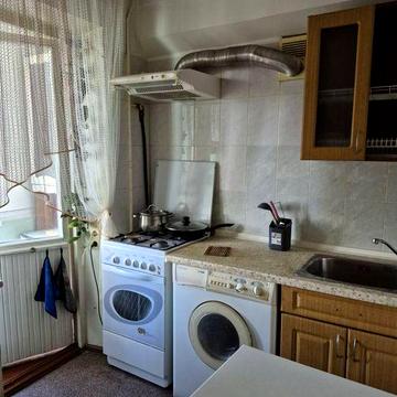 1-к квартира вул. Ентузиастів 11/1,  Русанівка, метро Лівобережна