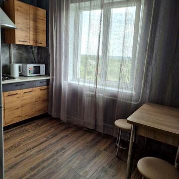 Однокімнатна квартира на Карачунах