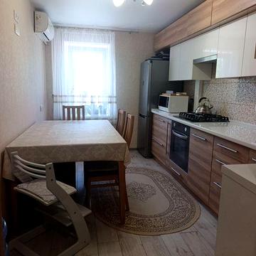Продам 2-х комнатную квартиру Зап.шосе 62 Тополь 3 ,,Красная шапочка "