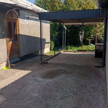 Здається  будинок 81 м.кв. на Баранівці