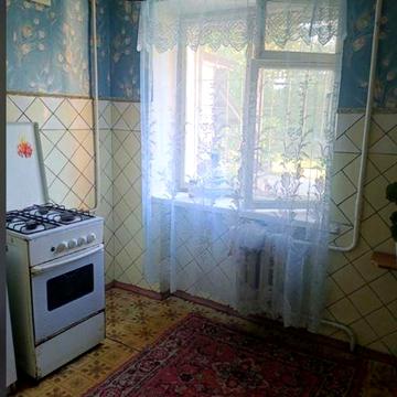 Продам 2-х к.кв на Космосі