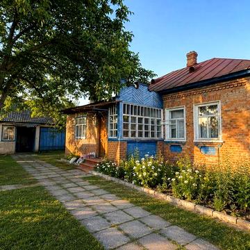 Продам затишний  будинок