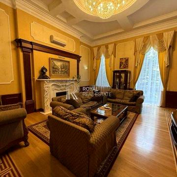 Оренда Квартира Київ Липки вул. Марії Заньковецької 4 кімнати 156 м² Дизайнерський ремонт Автономність Зимовий сад Гідромасажна ванна