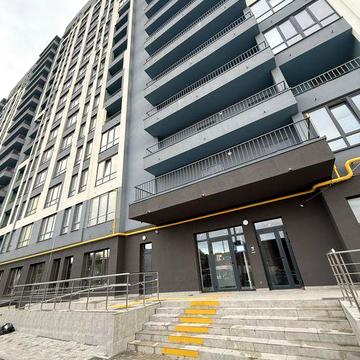 Продаж квартири Зелена Lazur sky 46 м , комунакації підключені ЖК Lazur sky