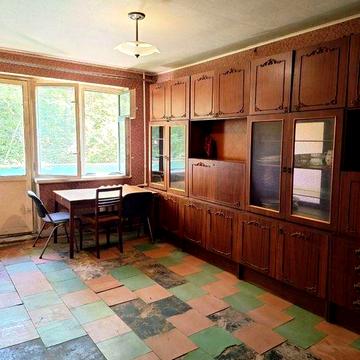 Продам 2к.кв ж/м Красный Камень,Покровский