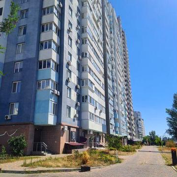 Продажа 1ком.кв.37кв м.Деснянский р-н.ул.Драйзера 40