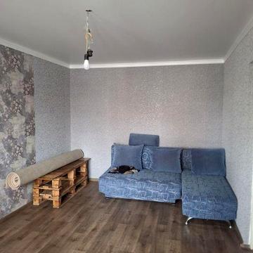 Продажа двокімнатна квартира вул. Десантна