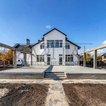Продаж будинку 409 м² у Плютах | 4 спальні | 5 санвузлів | Гараж на 2 авто | Частковий ремонт