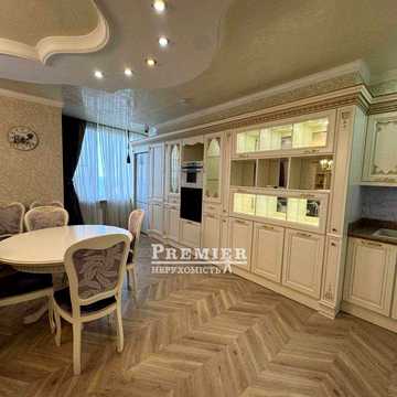 3к квартира 125 м² Центр, з панорамним видом на море та місто
